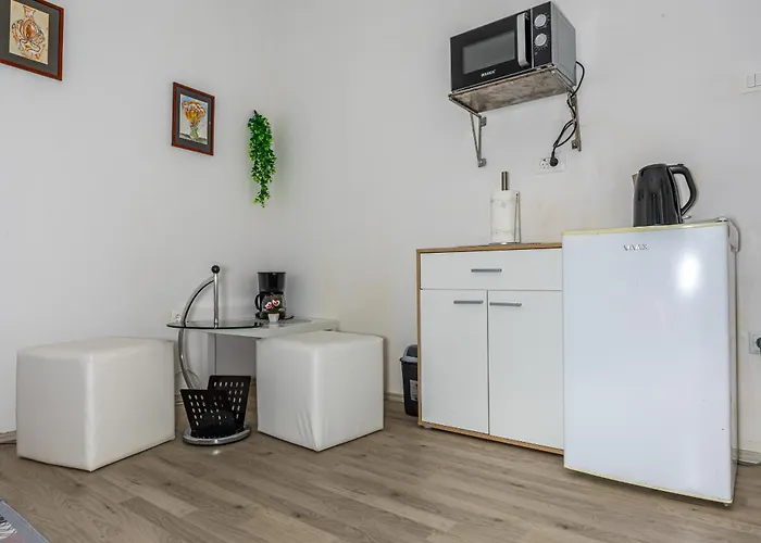 Dvokrevetna Soba Lela